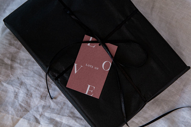 Lots of love // Gift Tag